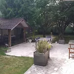 Maison au calme, jardin et proche commodités